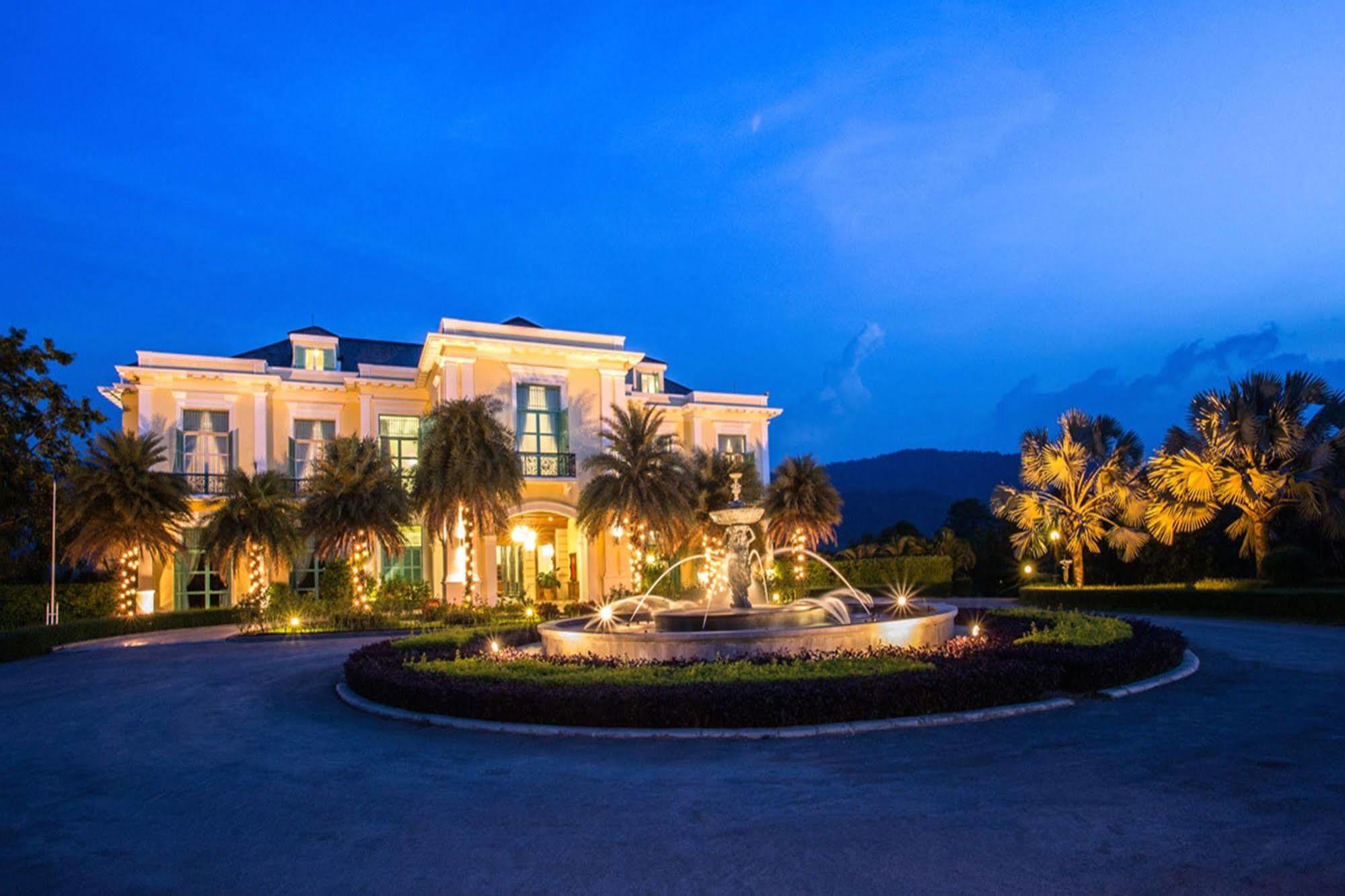 Pak Chong Chateau De Khaoyai Hotel & Resort מראה חיצוני תמונה