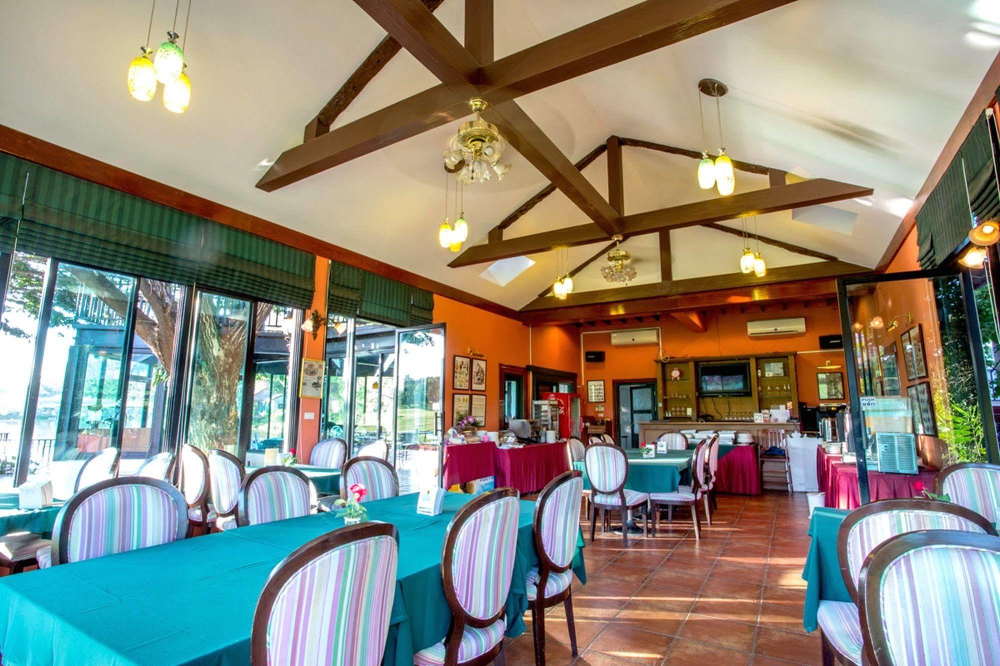 Pak Chong Chateau De Khaoyai Hotel & Resort מראה חיצוני תמונה