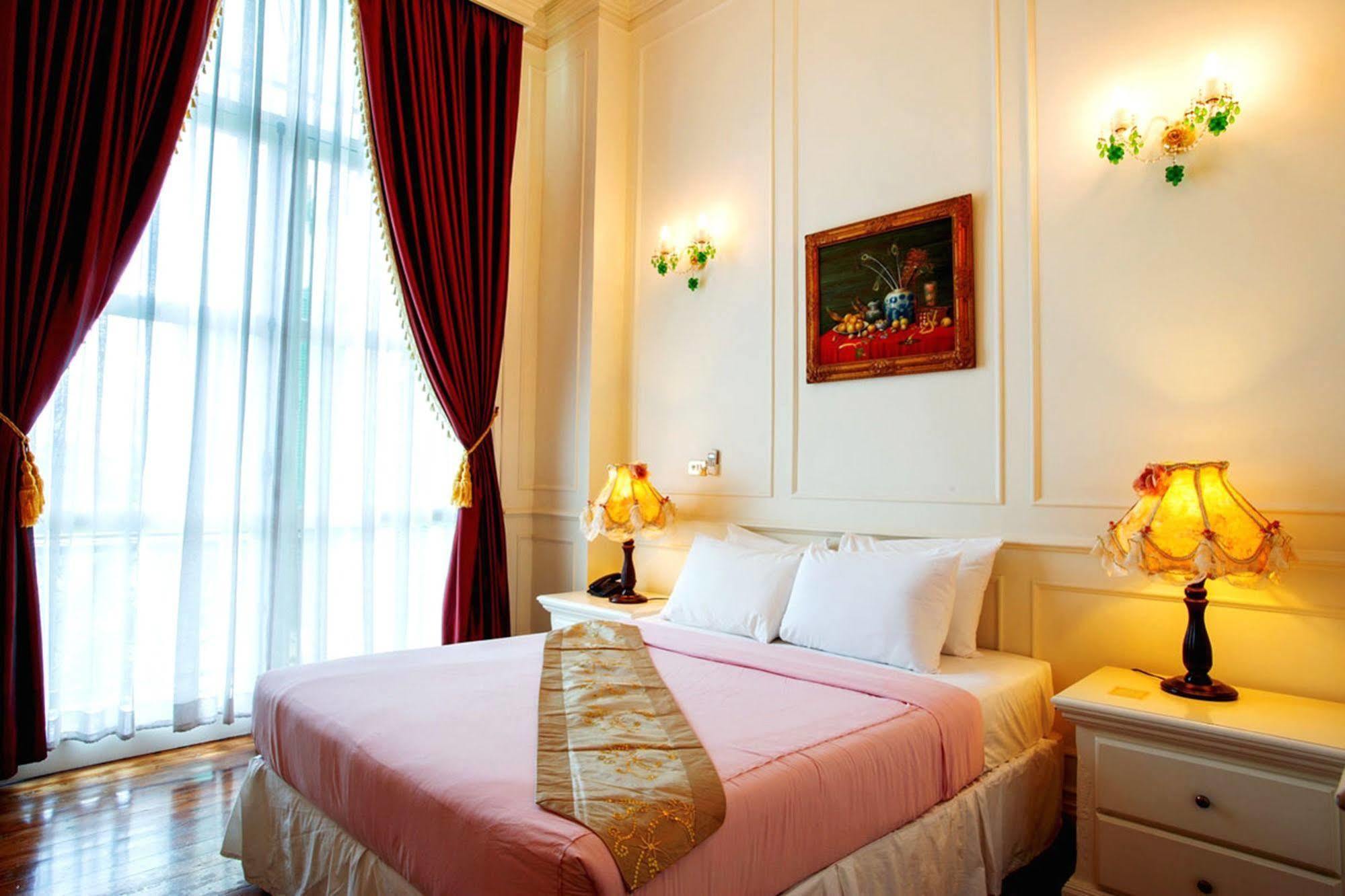 Pak Chong Chateau De Khaoyai Hotel & Resort מראה חיצוני תמונה
