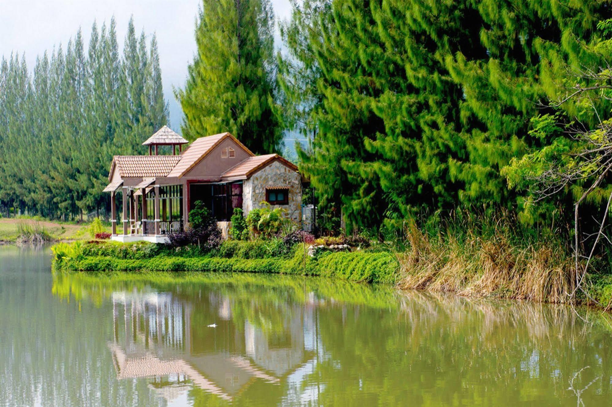 Pak Chong Chateau De Khaoyai Hotel & Resort מראה חיצוני תמונה