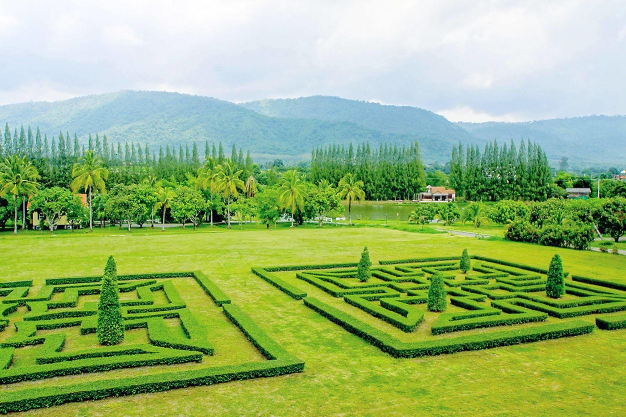 Pak Chong Chateau De Khaoyai Hotel & Resort מראה חיצוני תמונה